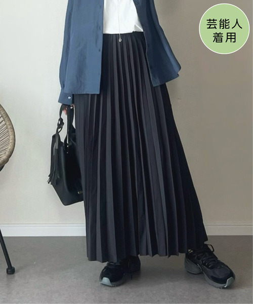 ikka（イッカ）の「【親子コーデ】プリーツリバーシブルスカート【2WAY】（スカート・レディース・オリーブ/ベージュ/チャコール・L/S/M）」の2枚目の写真