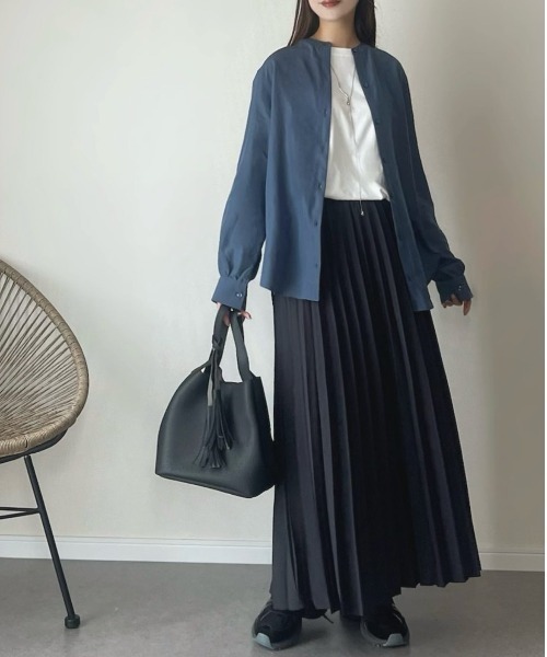 ikka（イッカ）の「【親子コーデ】プリーツリバーシブルスカート【2WAY】（スカート・レディース・オリーブ/ベージュ/チャコール・L/S/M）」の6枚目の写真