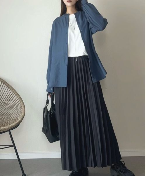 ikka（イッカ）の「【親子コーデ】プリーツリバーシブルスカート【2WAY】（スカート・レディース・オリーブ/ベージュ/チャコール・L/S/M）」の9枚目の写真