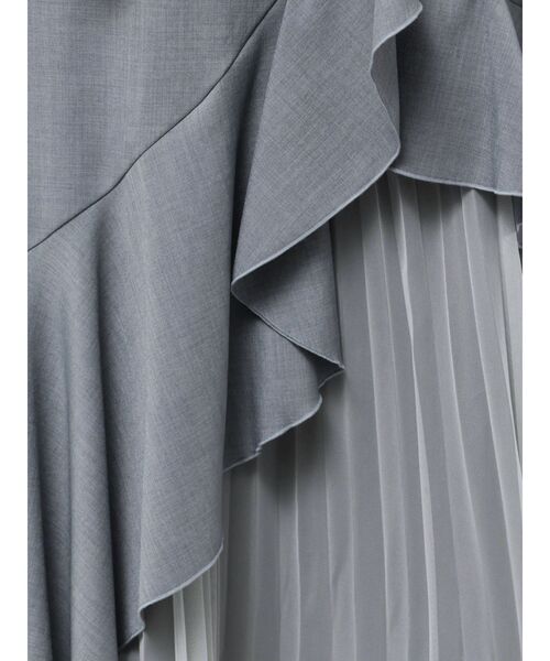 dazzlin（ダズリン）の「アシメプリーツマーメイドスカート（スカート・レディース・ブラック/グレー/ベージュ・SMALL/MEDIUM）」の15枚目の写真