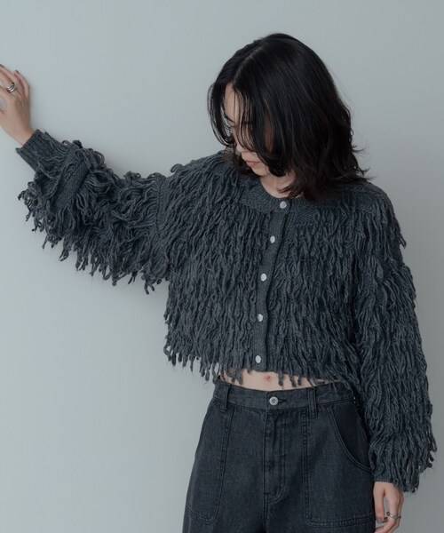 GALLEST（ギャレスト）の「クロップドループカーディガン（カーディガン/ボレロ・レディース・チャコールグレー/オフホワイト・38/09）」の8枚目の写真