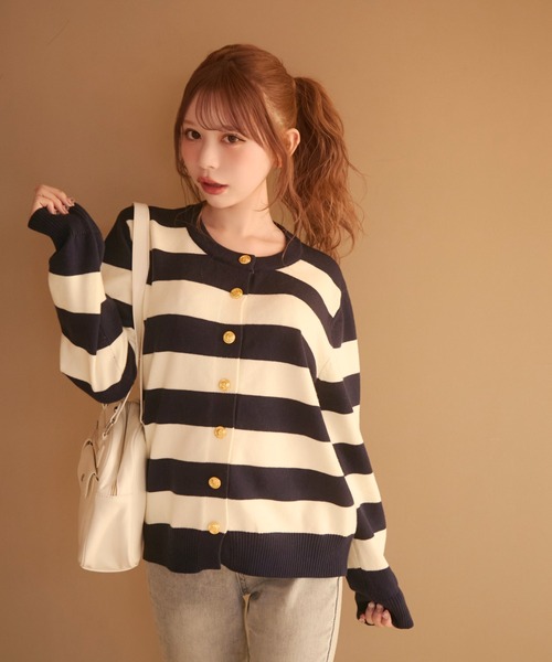 TITTY&CO.（ティティーアンドコー）の「ボーダーカーディガン（カーディガン/ボレロ・レディース・ブラック/グレー/ネイビー・FREE）」の3枚目の写真