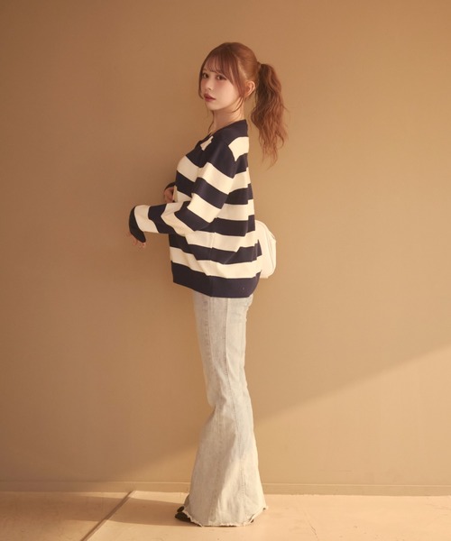 TITTY&CO.（ティティーアンドコー）の「ボーダーカーディガン（カーディガン/ボレロ・レディース・ブラック/グレー/ネイビー・FREE）」の6枚目の写真