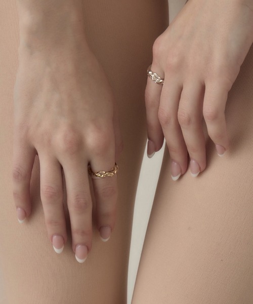 muku（ムク）の「CLEAR RING/NUANCE（リング・レディース・ゴールド/シルバー・FREE）」の3枚目の写真