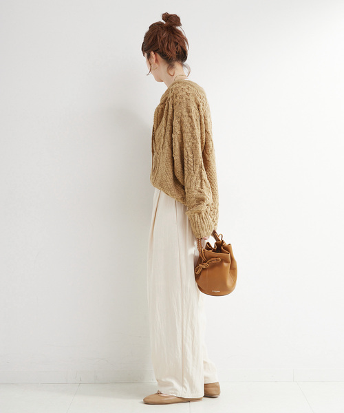 B.C STOCK(ベーセーストック)の「手洗い可 / パッチワーク風ケーブルニット(ニット/セーター・レディース・ブラック/ベージュ・FREE)」の10枚目の写真