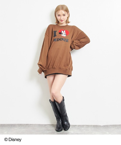 ANAP（アナップ）の「【Disney】＜Mickey＆Minnie＞ ANAP  I LOVE デザイン オーバーサイズ スウェット プルオーバー【親子お揃い】（スウェット・レディース・ブラウン/ピンク/レッド/ネイビー・FREE）」の16枚目の写真