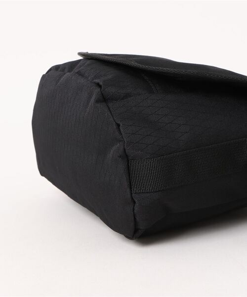 Gramicci(グラミチ)の「★GRAMICCI★MULTI SIDE BAG(ショルダーバッグ・メンズ・ブラック・FREE)」の9枚目の写真