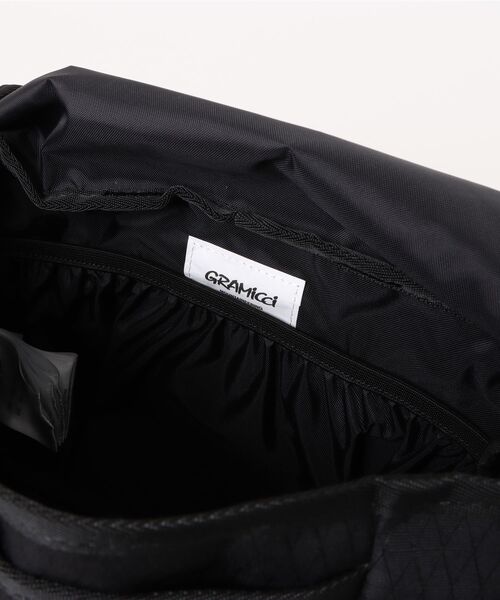 Gramicci(グラミチ)の「★GRAMICCI★MULTI SIDE BAG(ショルダーバッグ・メンズ・ブラック・FREE)」の10枚目の写真