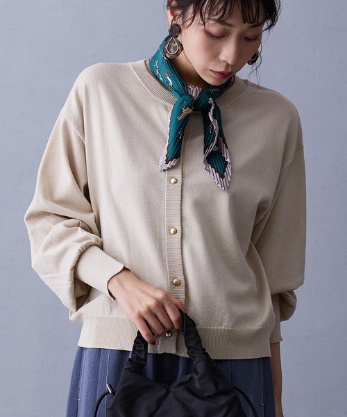 NICOLE white（ニコルホワイト）の「ニットカーディガン（カーディガン/ボレロ・レディース・グレー/ブラウン/レッド/チャコール・FREE）」の2枚目の写真