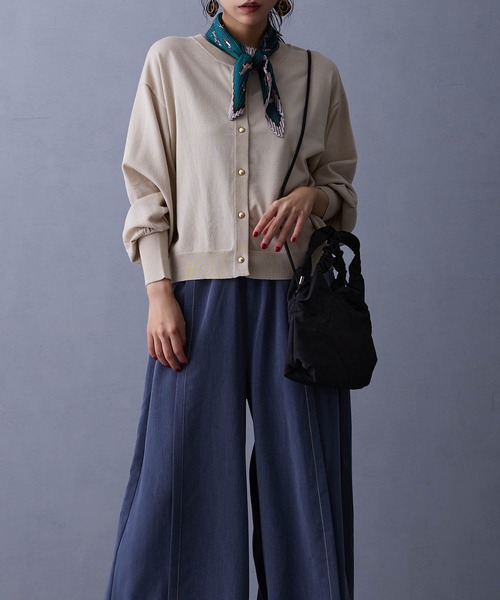 NICOLE white（ニコルホワイト）の「ニットカーディガン（カーディガン/ボレロ・レディース・グレー/ブラウン/レッド/チャコール・FREE）」の8枚目の写真