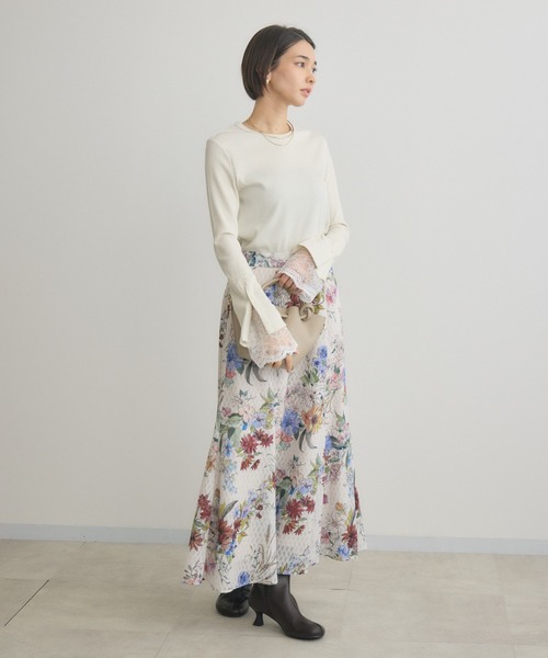 KATHARINE ROSS(キャサリンロス)の「【KATHARINE ROSS】ラメ入リブ×レース(Tシャツ/カットソー・レディース・ブラック/オフホワイト/ブルー・FREE)」の7枚目の写真