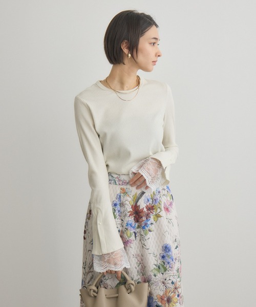 KATHARINE ROSS(キャサリンロス)の「【KATHARINE ROSS】ラメ入リブ×レース(Tシャツ/カットソー・レディース・ブラック/オフホワイト/ブルー・FREE)」の10枚目の写真