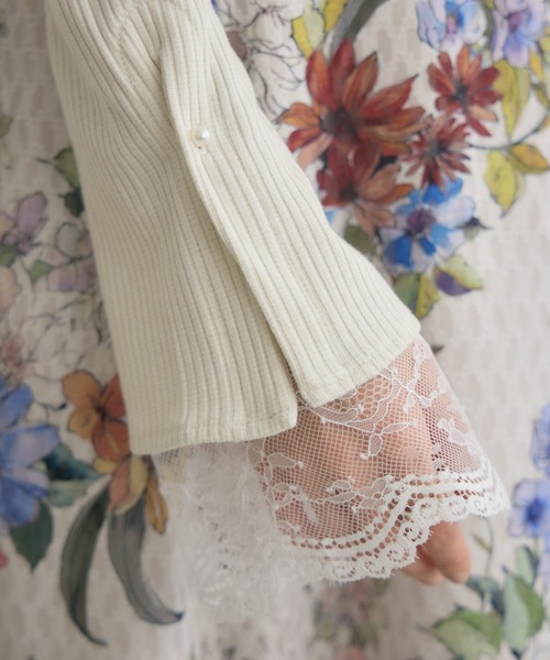 KATHARINE ROSS(キャサリンロス)の「【KATHARINE ROSS】ラメ入リブ×レース(Tシャツ/カットソー・レディース・ブラック/オフホワイト/ブルー・FREE)」の14枚目の写真
