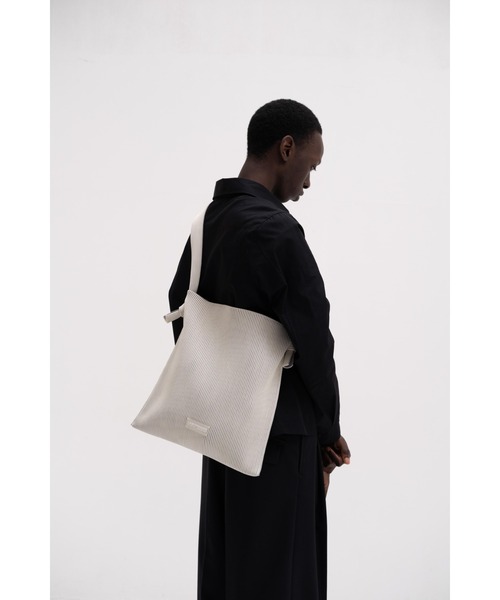 LASTFRAME(ラストフレーム)の「KYOTO METALLIC REVERSIBLE MUSUBI TOTE(ショルダーバッグ・レディース・グレー系その他/シルバー系その他・FREE)」の9枚目の写真