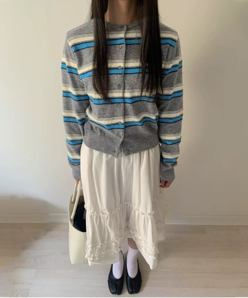 gossip！ロサンゼルス（ゴシップロサンゼルス）の「マルチボーダー ショート丈ガーディガン（カーディガン/ボレロ・レディース・グレー/オフホワイト/ブラック・FREE）」の15枚目の写真
