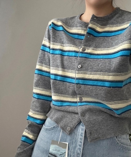 gossip！ロサンゼルス（ゴシップロサンゼルス）の「マルチボーダー ショート丈ガーディガン（カーディガン/ボレロ・レディース・グレー/オフホワイト/ブラック・FREE）」の17枚目の写真