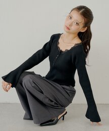 オフショルレースヘンリーニット
