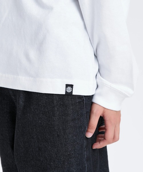 ELEMENT(エレメント)の「ELEMENT キッズ TAG LS YOUTH ロンT 【2025年秋冬モデル】/エレメントキッズバックプリント長袖ロンT(Tシャツ/カットソー・キッズ・ブラック系その他/ホワイト/ブラック・X-LARGE/LARGE/MEDIUM/SMALL)」の7枚目の写真