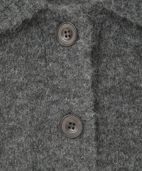 Tiara(ティアラ)の「アルパカMIX衿ニット(ニット/セーター・レディース・ラベンダー/ブラウン系その他/チャコールグレー・FREE)」の16枚目の写真