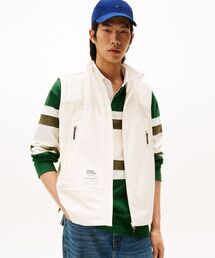 TOMMY HILFIGER | MODERN ATHLETICライトウェイトパデッドナイロンベスト(ダウンベスト)