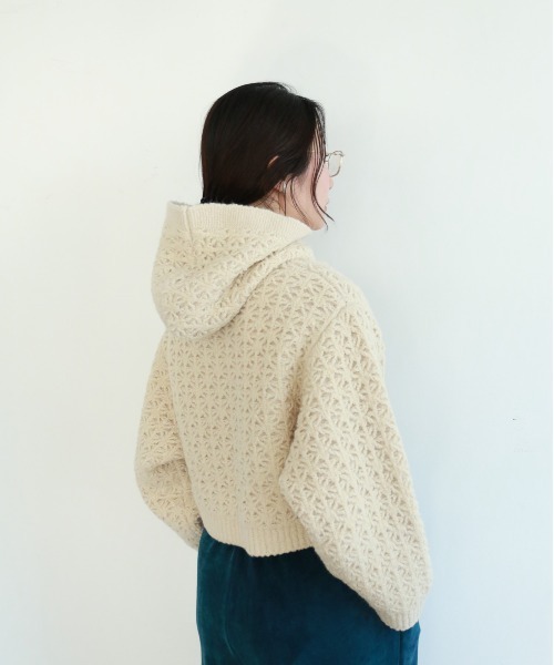 WALANCE（ワランス）の「crochet double knit cardigan（カーディガン/ボレロ・レディース・チャコール/アイボリー・FREE）」の12枚目の写真