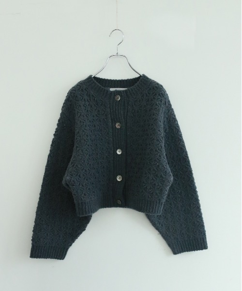 WALANCE（ワランス）の「crochet double knit cardigan（カーディガン/ボレロ・レディース・チャコール/アイボリー・FREE）」の8枚目の写真