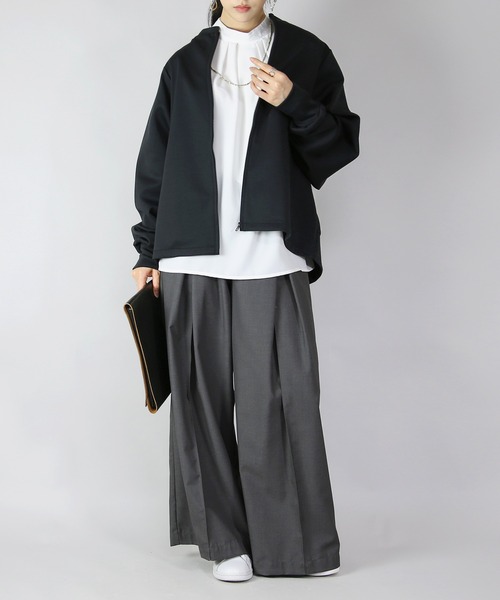 and it_(アンドイット)の「ダンボールニットゆったりこなれフルジップクルー(カーディガン/ボレロ・レディース・ベージュ/チャコール/ブラック・FREE)」の7枚目の写真