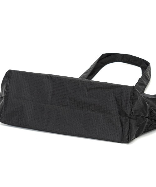 KLON(クローン)の「KLON MESH TOTE BAG BLACK(トートバッグ・レディース・ブラック・FREE)」の3枚目の写真