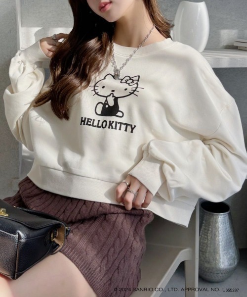 TREOVER(トレオーバー)の「≪HELLO KITTY≫ ショートプルオーバー(Tシャツ/カットソー・レディース・チャコール/アイボリー・FREE)」の3枚目の写真