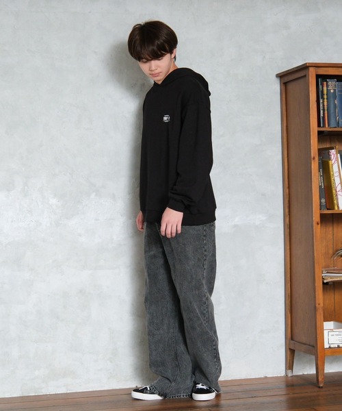 GLOBAL WORK(グローバルワーク)の「あったかワイドデニム/AND YUA ANY/593386(デニムパンツ・キッズ・ブルー系その他4/ブラック・MEDIUM/SMALL/LARGE)」の22枚目の写真