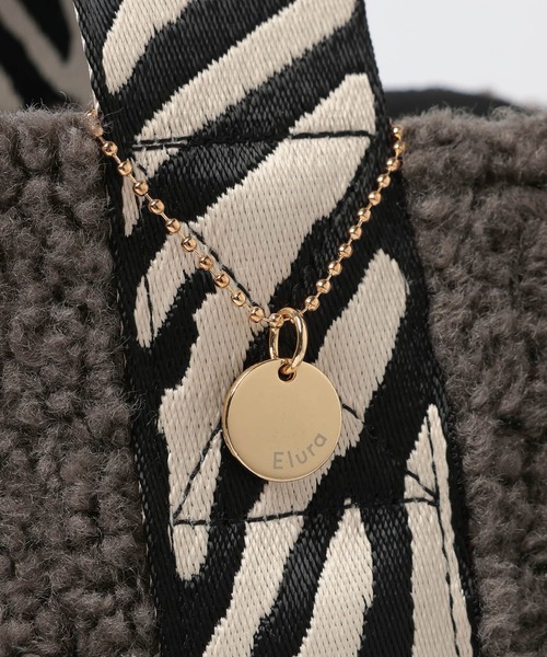 Elura（エルーラ）の「ボアリバーシブルトートL/601056（トートバッグ・レディース・ベージュ/グレー・FREE）」の13枚目の写真