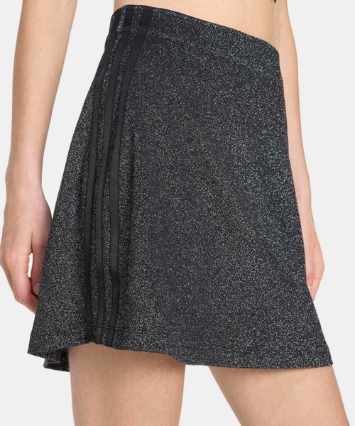 adidas（アディダス）の「アディダス オリジナルス ルレックスR ミニ スカート / アディダスオリジナルス adidas Originals（スカート・レディース・ブラック・MEDIUM/LARGE/XX-LARGE/X-SMALL/X-LARGE/SMALL）」の4枚目の写真