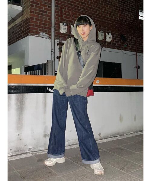 MUSINSA STANDARD（ムシンサスタンダード）の「ワンタックルーズテーパードデニムパンツ [ディープインディゴ]（デニムパンツ・メンズ・その他・31/33/26/27/28/29/38/42/36/34/32/30/40）」の14枚目の写真