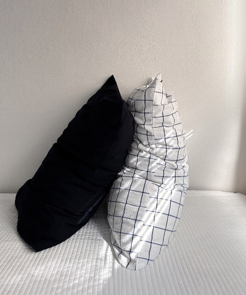 IRADOWL（アイラドール）の「【アイラドール room】柄×くすみカラー枕カバー（寝具・レディース・オレンジ/C/イエロー/ブラウン/キャメル/グリーン/テラコッタ/ホワイト/A/B/ブラック・FREE）」の3枚目の写真