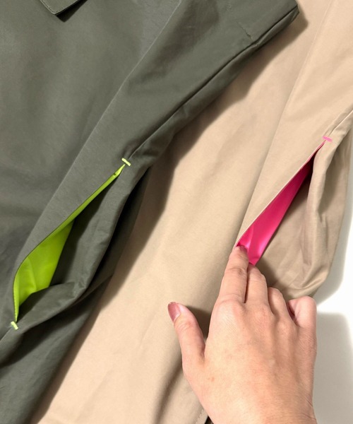 Q（キュー）の「バックリブドッキングプリーツワンピース（ワンピース・レディース・オリーブ/ベージュ・MEDIUM）」の10枚目の写真