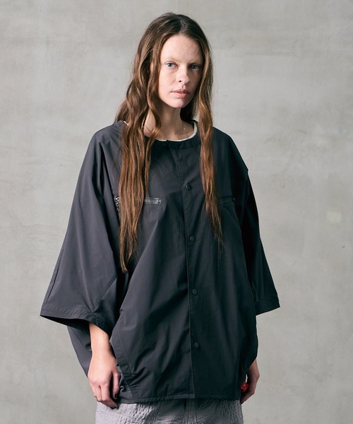 VIRGOwearworks（ヴァルゴウェアワークス）の「DYNAMIC DOLMAN SNAP SHIRT（シャツ/ブラウス・メンズ・ブラック/グレイッシュベージュ/チャコールグレー・2/3/4）」の10枚目の写真