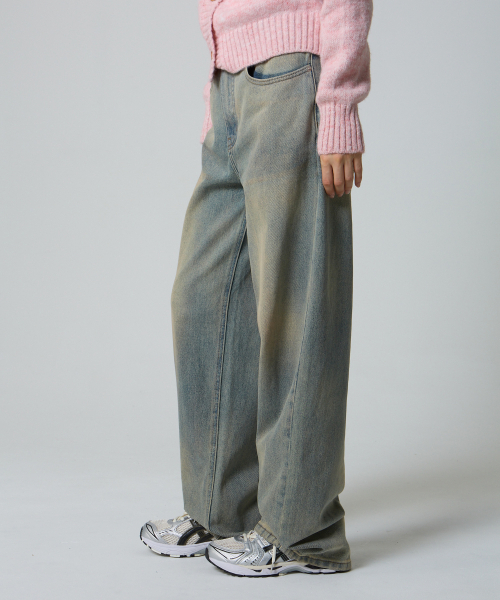 UNKNOWN PLANET(アンノウンプラネット)の「オイルウォッシュワイドデニムパンツピンクブルー(デニムパンツ・レディース・その他・SMALL/MEDIUM/LARGE)」の3枚目の写真