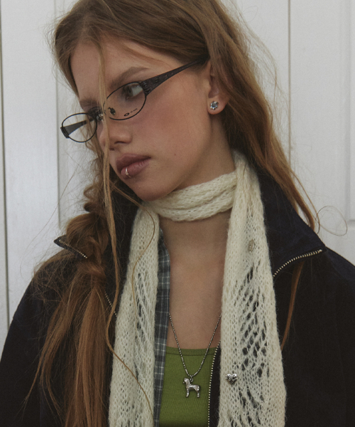 NFF（エヌエフエフ）の「[silver925] corolla earrings-black silver（ピアス（両耳用）・レディース・その他・FREE）」の4枚目の写真