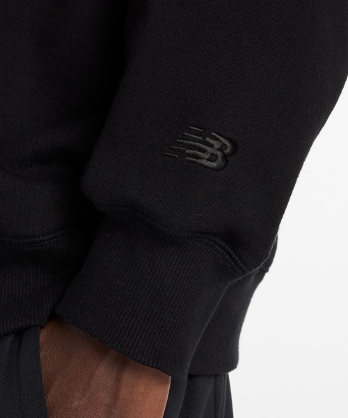 NEW BALANCE(ニューバランス)の「NB GREY オーバーサイズクルーネック(スウェット・メンズ・サンドグレー/ブラック/スミクロ・SMALL/MEDIUM/LARGE/X-LARGE/XX-LARGE)」の9枚目の写真