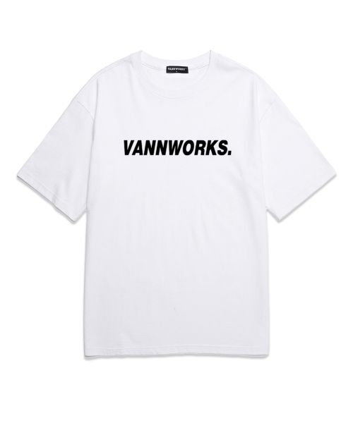 VANNWORKS(バンワークス)の「ベーシックロゴオーバーサイズ半袖Tシャツ (VS0104) ホワイト/ブラック(Tシャツ/カットソー・レディース・その他・MEDIUM/SMALL/X-LARGE/XX-LARGE/LARGE)」の1枚目の写真