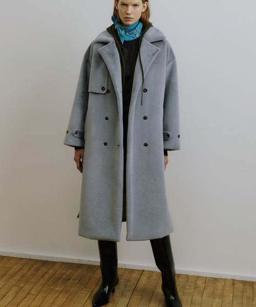 MOLLIOLLI（モリオリ）の「JAN フェイクファー トレンチコート [スティール]（チェスターコート・レディース・その他・SMALL/MEDIUM）」の3枚目の写真