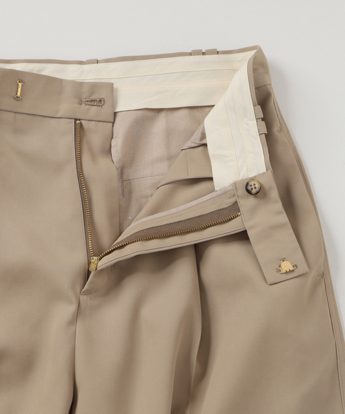 SLOBE IENA（スローブイエナ）の「《セットアップ対応可/WEBのみ4サイズ展開》撥水2タックチノパンツ（チノパンツ・レディース・ベージュ/ネイビー・34/36/38/40）」の11枚目の写真