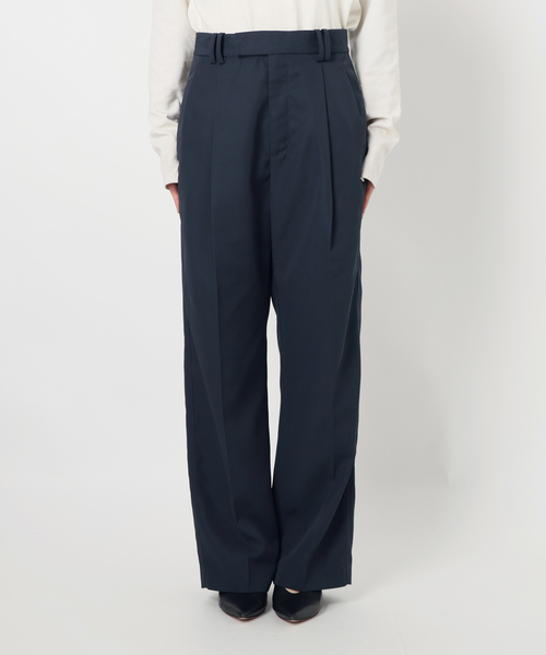 SLOBE IENA（スローブイエナ）の「《セットアップ対応可/WEBのみ4サイズ展開》撥水2タックチノパンツ（チノパンツ・レディース・ベージュ/ネイビー・34/36/38/40）」の8枚目の写真