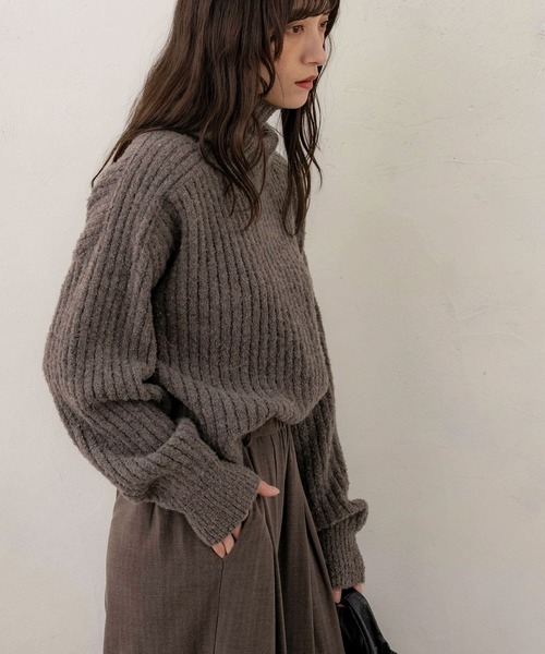 NOAHL（ノアル）の「【NOAHL】ブークレハイネックトップス（ニット/セーター・レディース・ブラウン系その他/チャコール/ベージュ・FREE）」の3枚目の写真