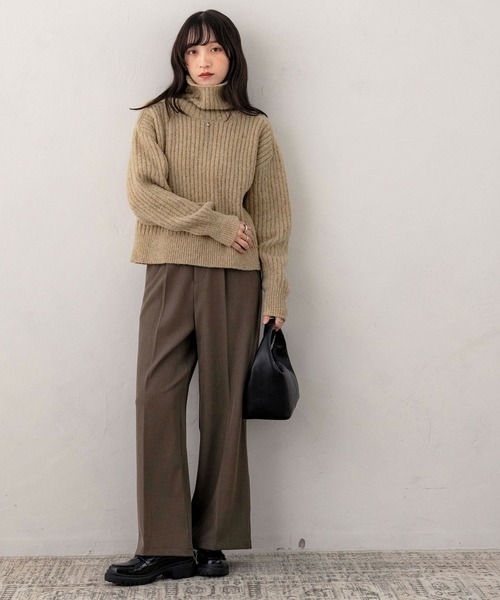 NOAHL（ノアル）の「【NOAHL】ブークレハイネックトップス（ニット/セーター・レディース・ブラウン系その他/チャコール/ベージュ・FREE）」の9枚目の写真