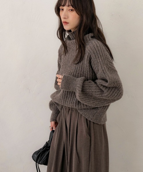 NOAHL（ノアル）の「【NOAHL】ブークレハイネックトップス（ニット/セーター・レディース・ブラウン系その他/チャコール/ベージュ・FREE）」の14枚目の写真