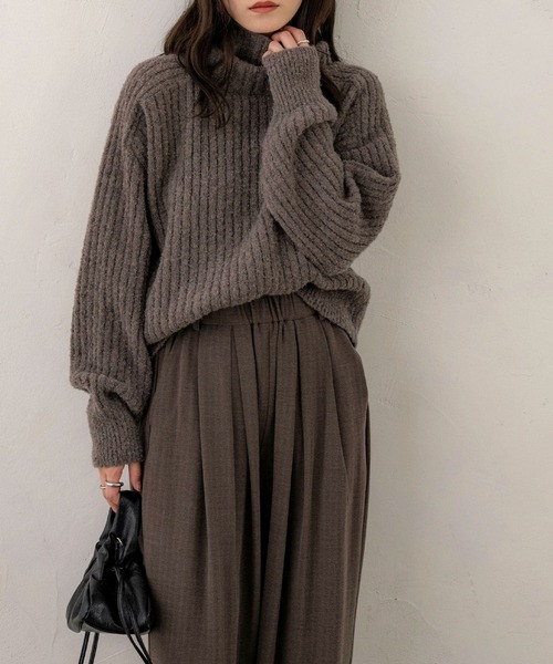 NOAHL（ノアル）の「【NOAHL】ブークレハイネックトップス（ニット/セーター・レディース・ブラウン系その他/チャコール/ベージュ・FREE）」の17枚目の写真