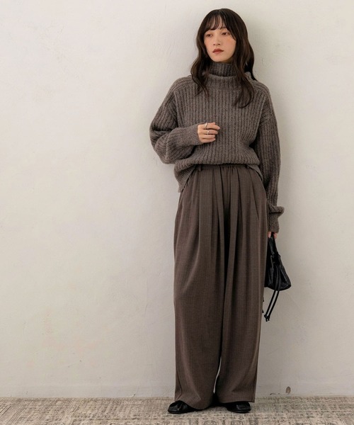 NOAHL（ノアル）の「【NOAHL】ブークレハイネックトップス（ニット/セーター・レディース・ブラウン系その他/チャコール/ベージュ・FREE）」の18枚目の写真