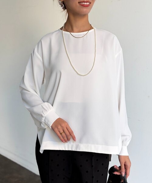 Chez toi（シェトワ）の「裾ラウンドブラウス（シャツ/ブラウス・レディース・オフホワイト/ブラック・FREE）」の3枚目の写真