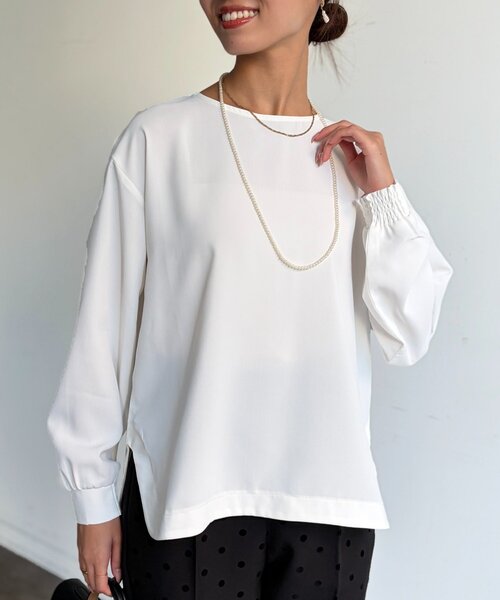 Chez toi（シェトワ）の「裾ラウンドブラウス（シャツ/ブラウス・レディース・オフホワイト/ブラック・FREE）」の4枚目の写真